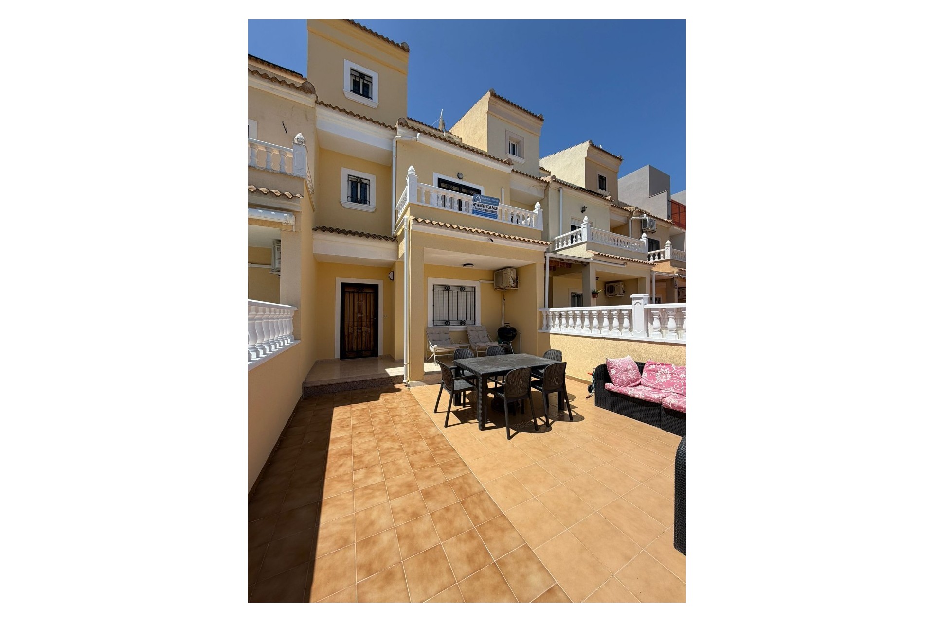 Brukt - Town House -
Campoamor - Costa Blanca
