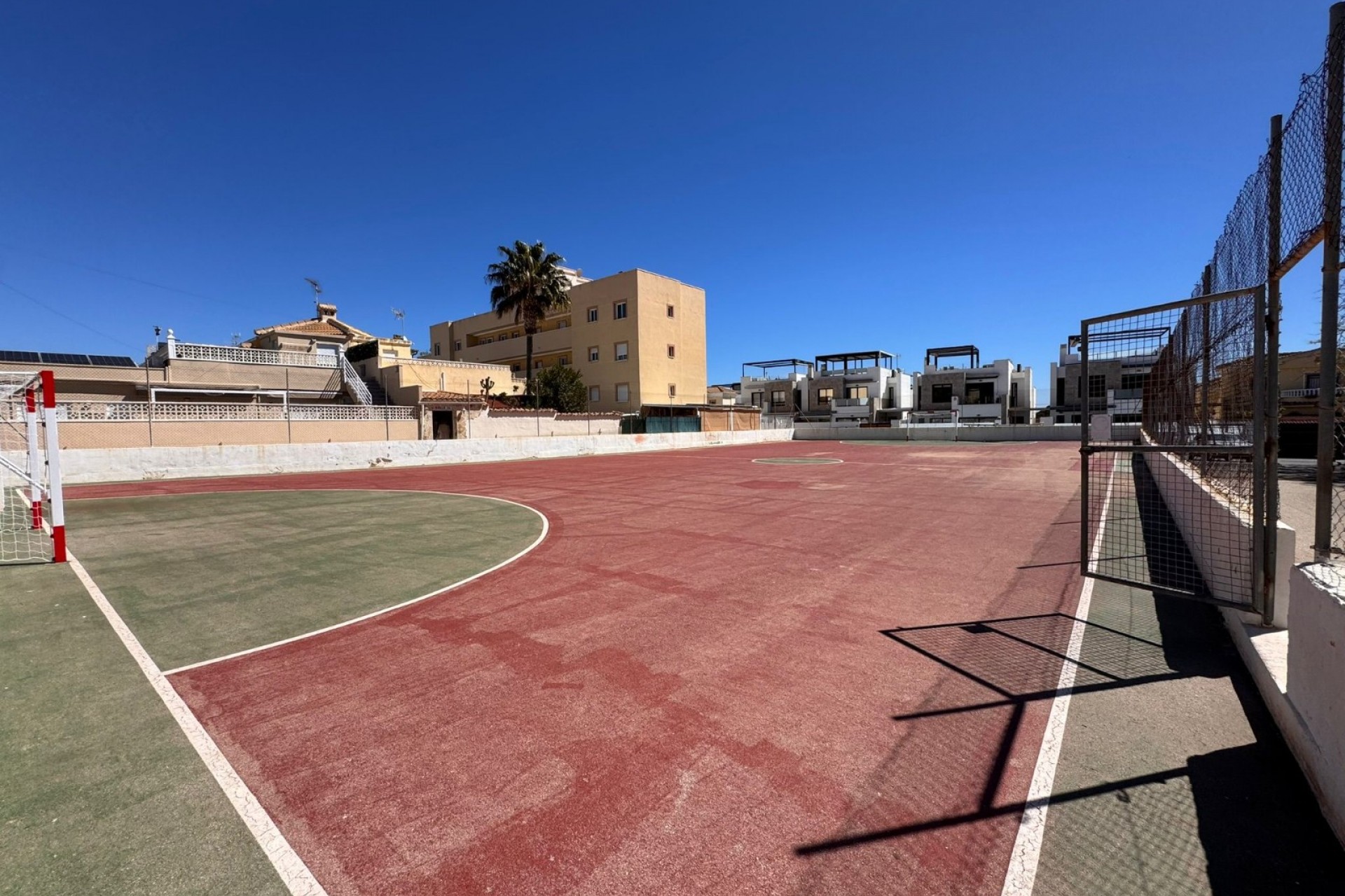 Brukt - Town House -
Campoamor - Costa Blanca