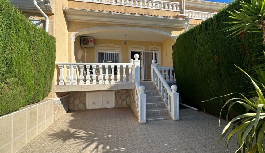 Brukt - Town House -
Ciudad Quesada - Costa Blanca