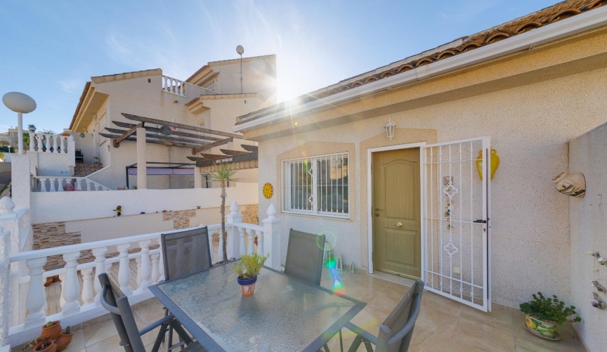 Brukt - Town House -
Ciudad Quesada - Costa Blanca