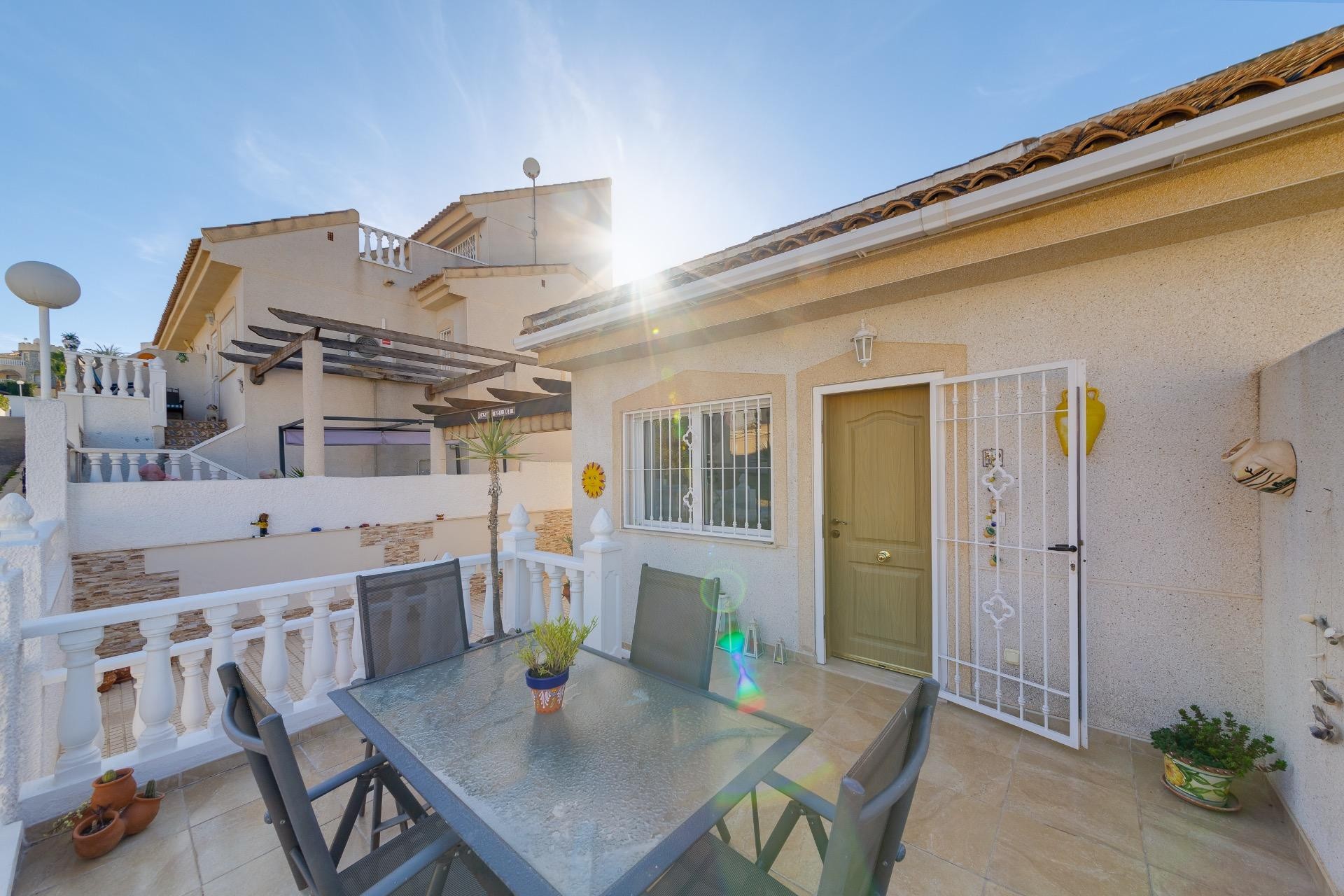 Brukt - Town House -
Ciudad Quesada - Costa Blanca