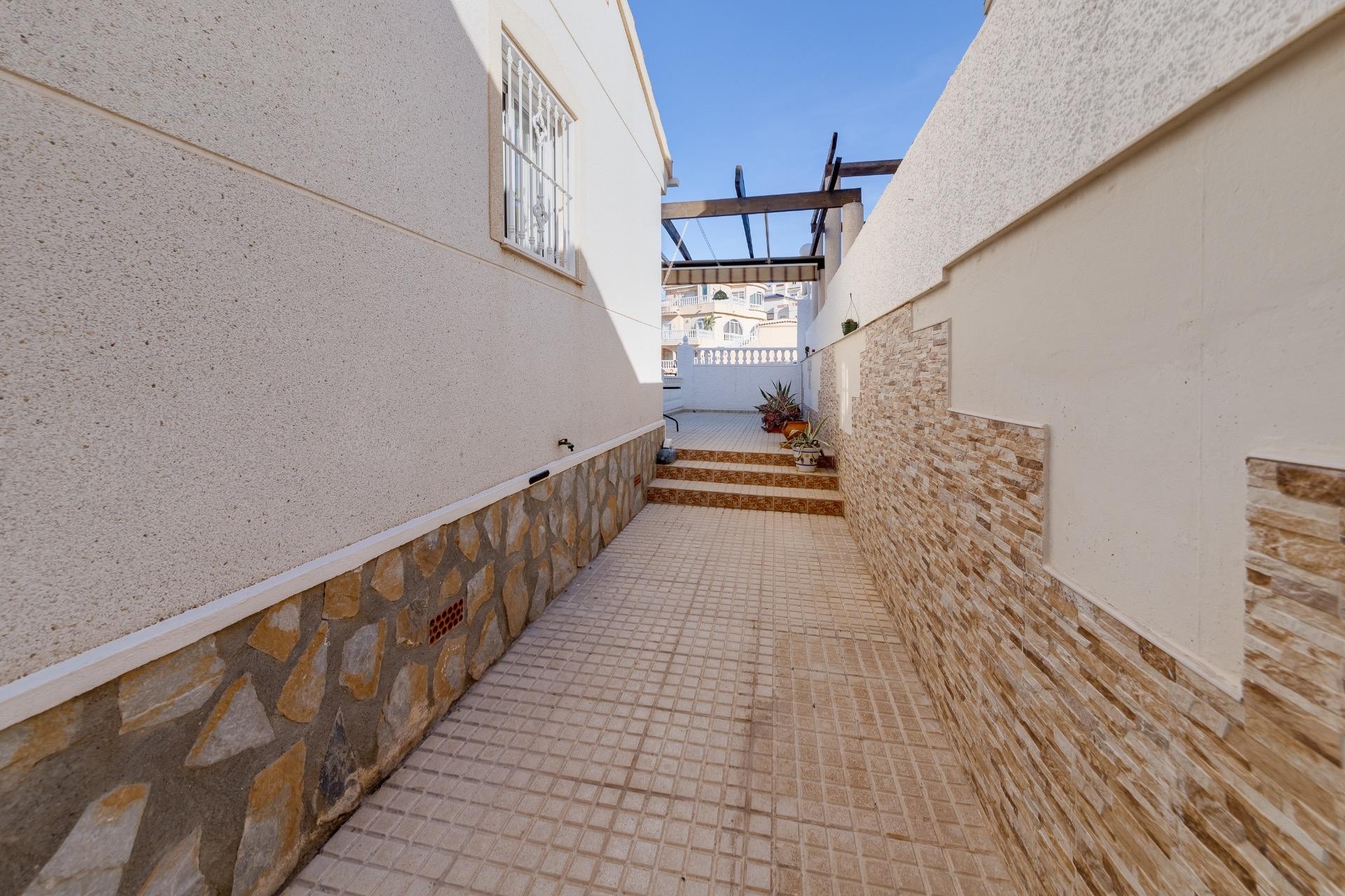 Brukt - Town House -
Ciudad Quesada - Costa Blanca