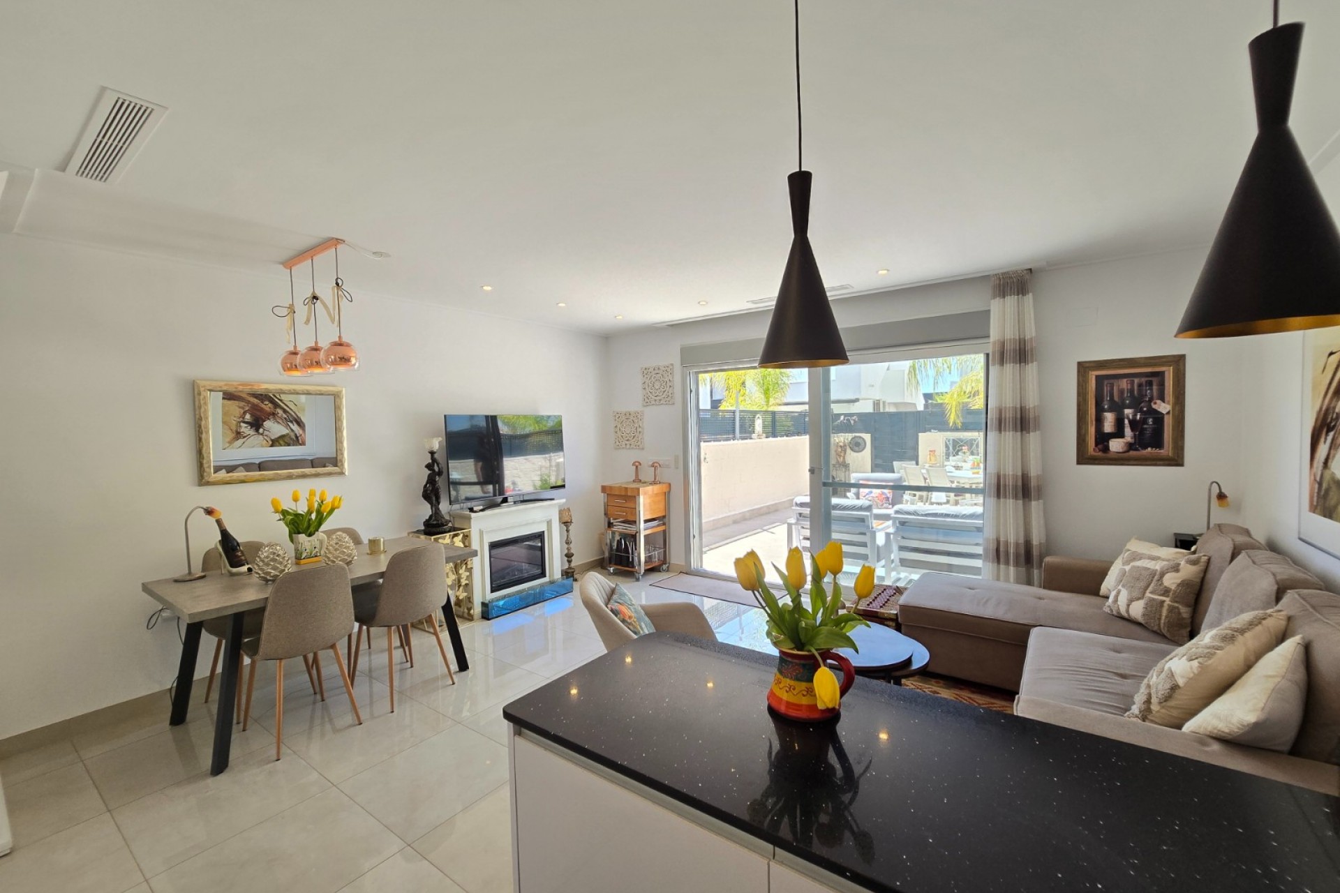 Brukt - Town House -
Ciudad Quesada - Costa Blanca