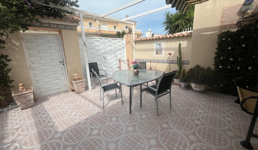 Brukt - Town House -
Ciudad Quesada - Costa Blanca