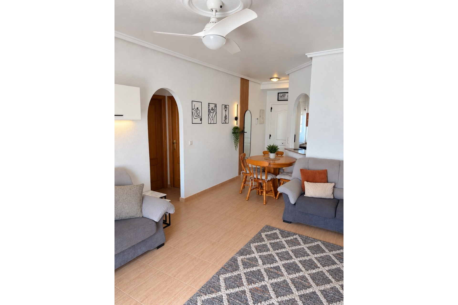 Brukt - Town House -
Ciudad Quesada - Costa Blanca