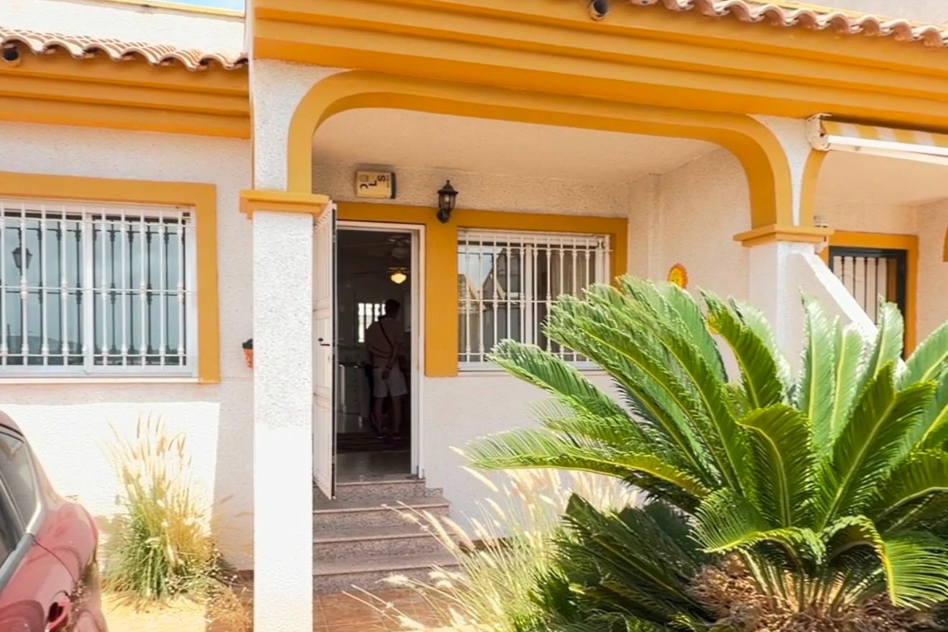 Brukt - Town House -
Daya Nueva - Costa Blanca