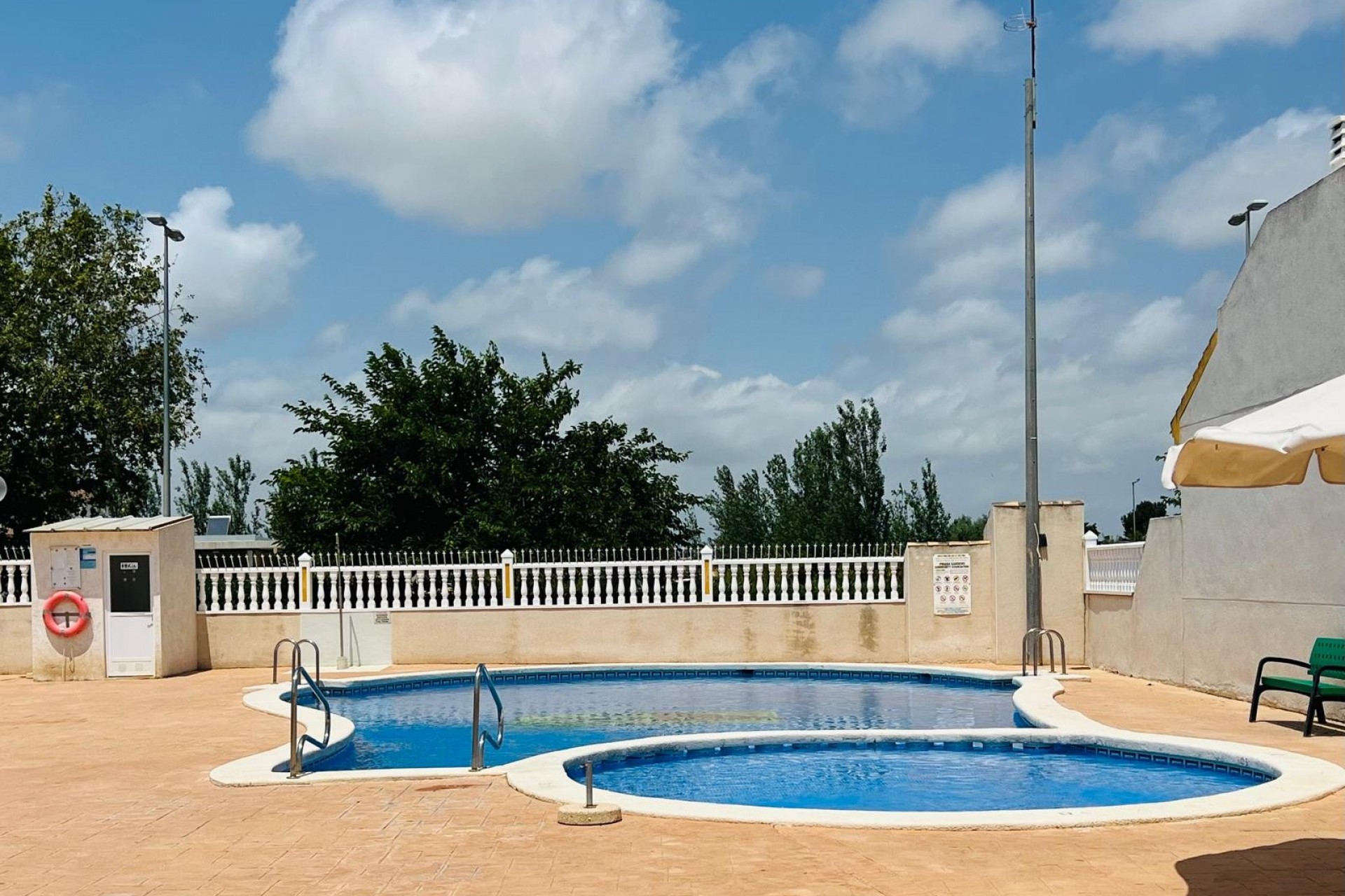 Brukt - Town House -
Daya Nueva - Costa Blanca