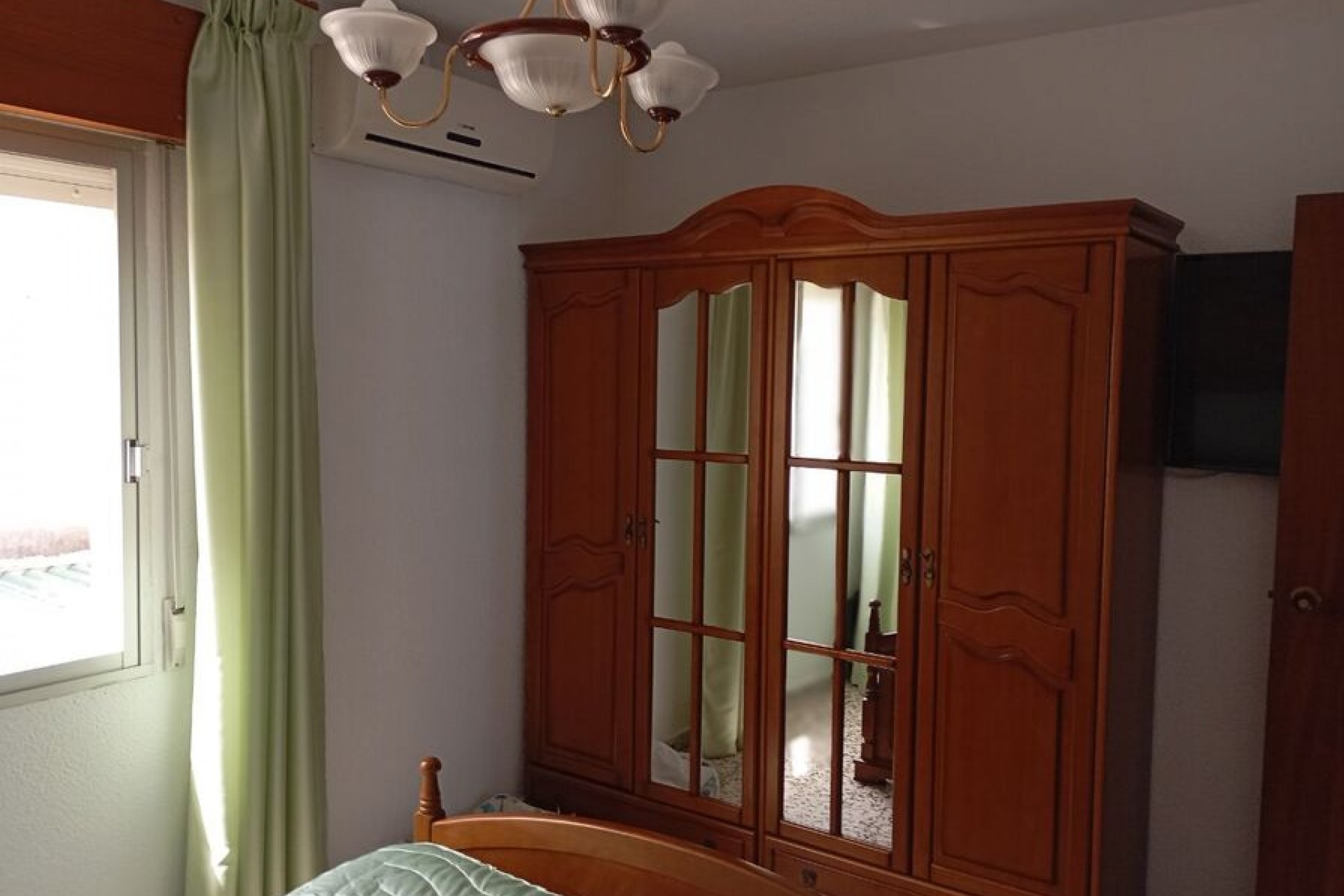 Brukt - Town House -
Daya Vieja - Costa Blanca