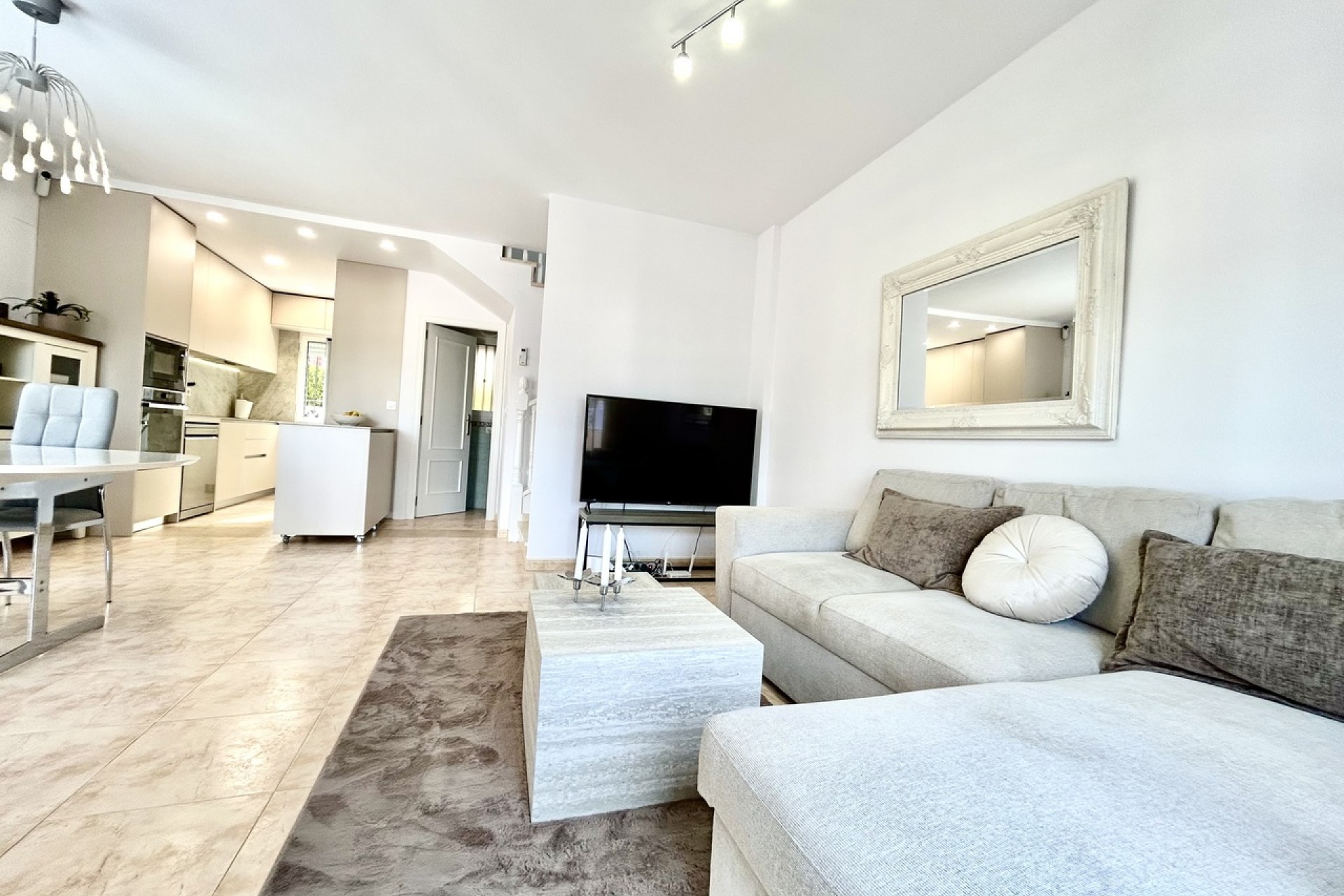 Brukt - Town House -
Dehesa de Campoamor - Costa Blanca