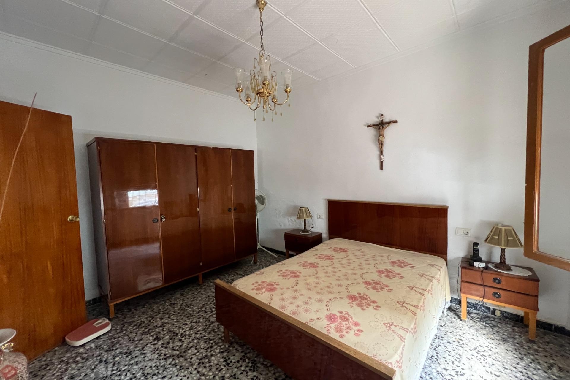 Brukt - Town House -
Dolores - Centro