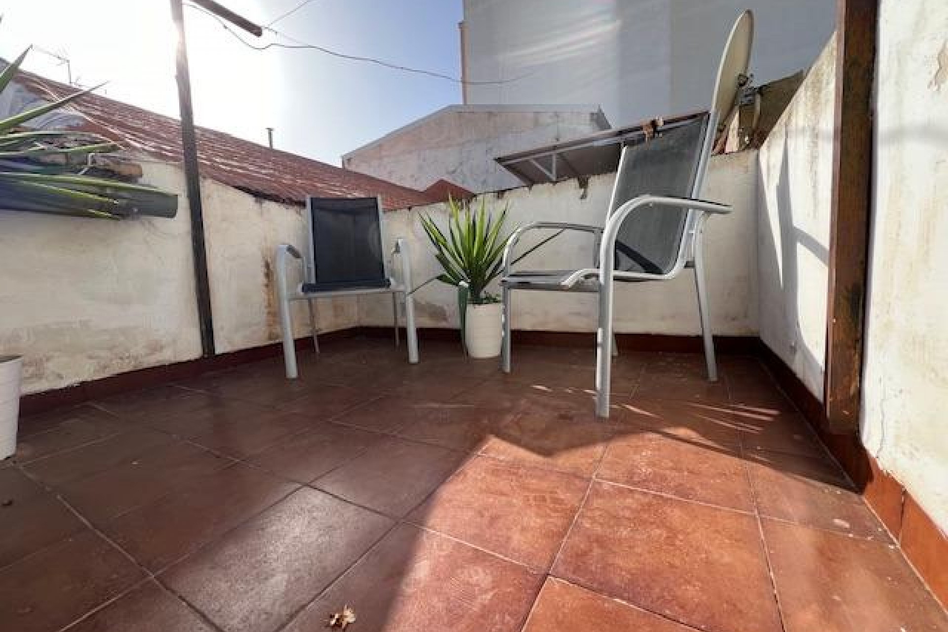 Brukt - Town House -
Dolores - Centro