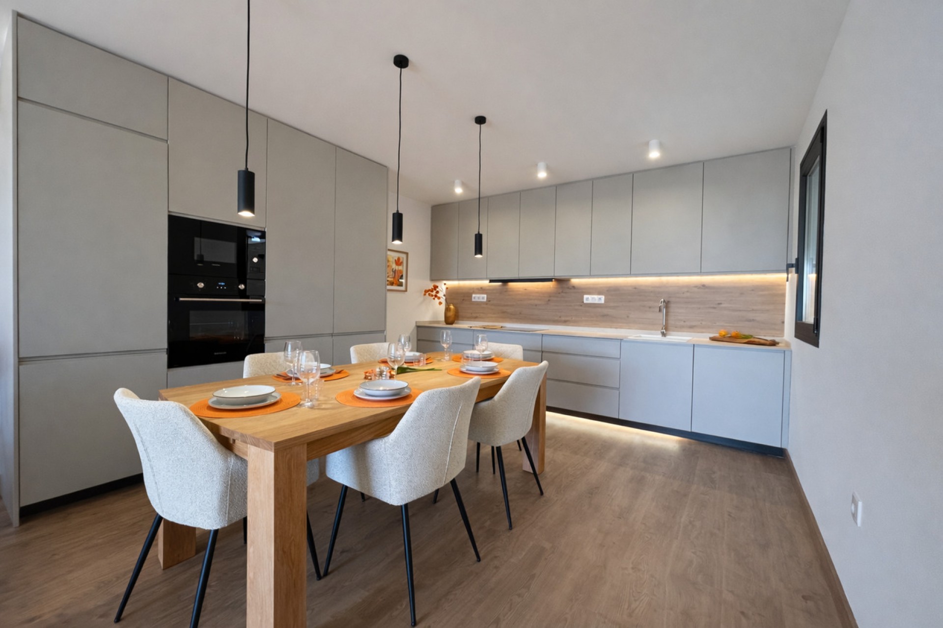 Brukt - Town House -
Dolores - Costa Blanca