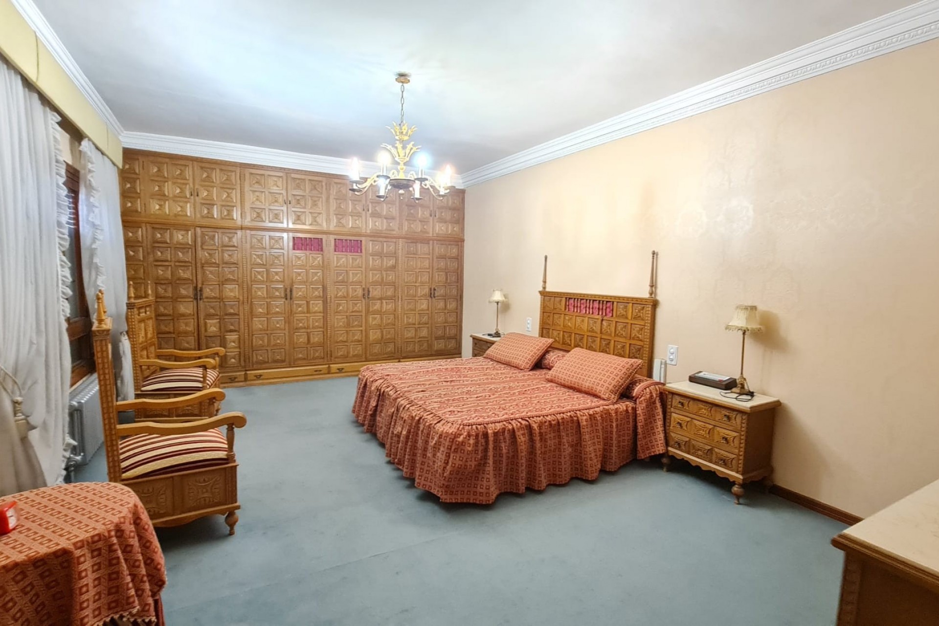 Brukt - Town House -
Elda - Inland