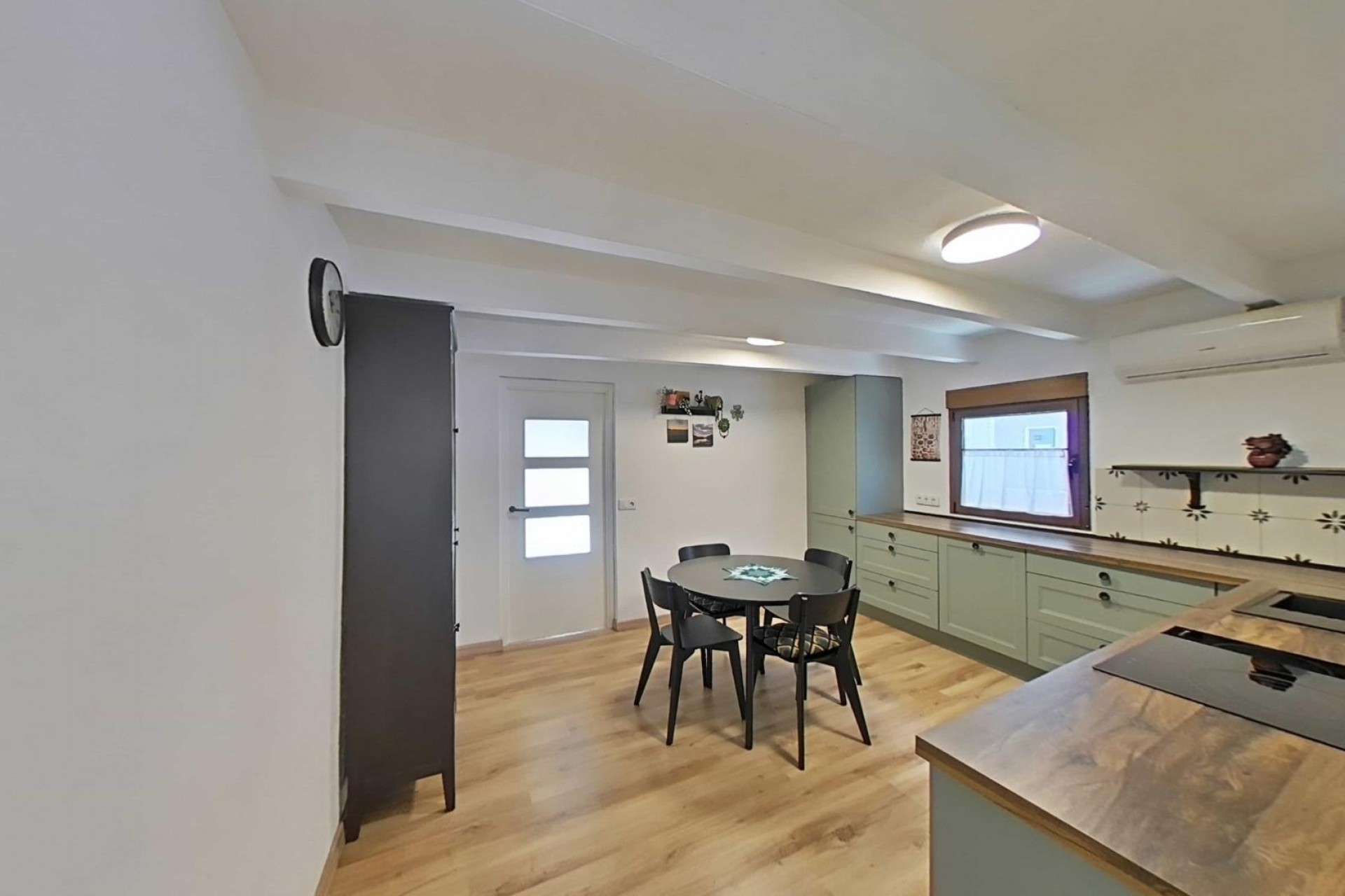 Brukt - Town House -
Formentera del Segura - Centro