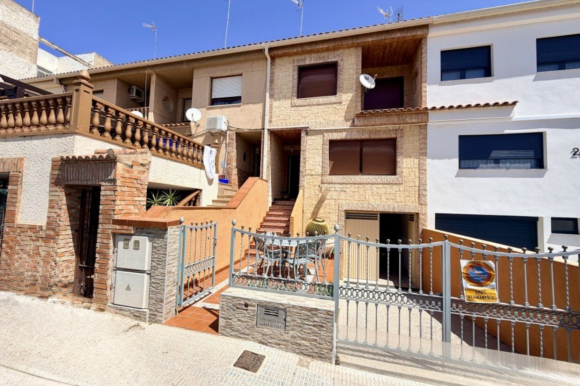 Brukt - Town House -
Formentera del Segura - Costa Blanca