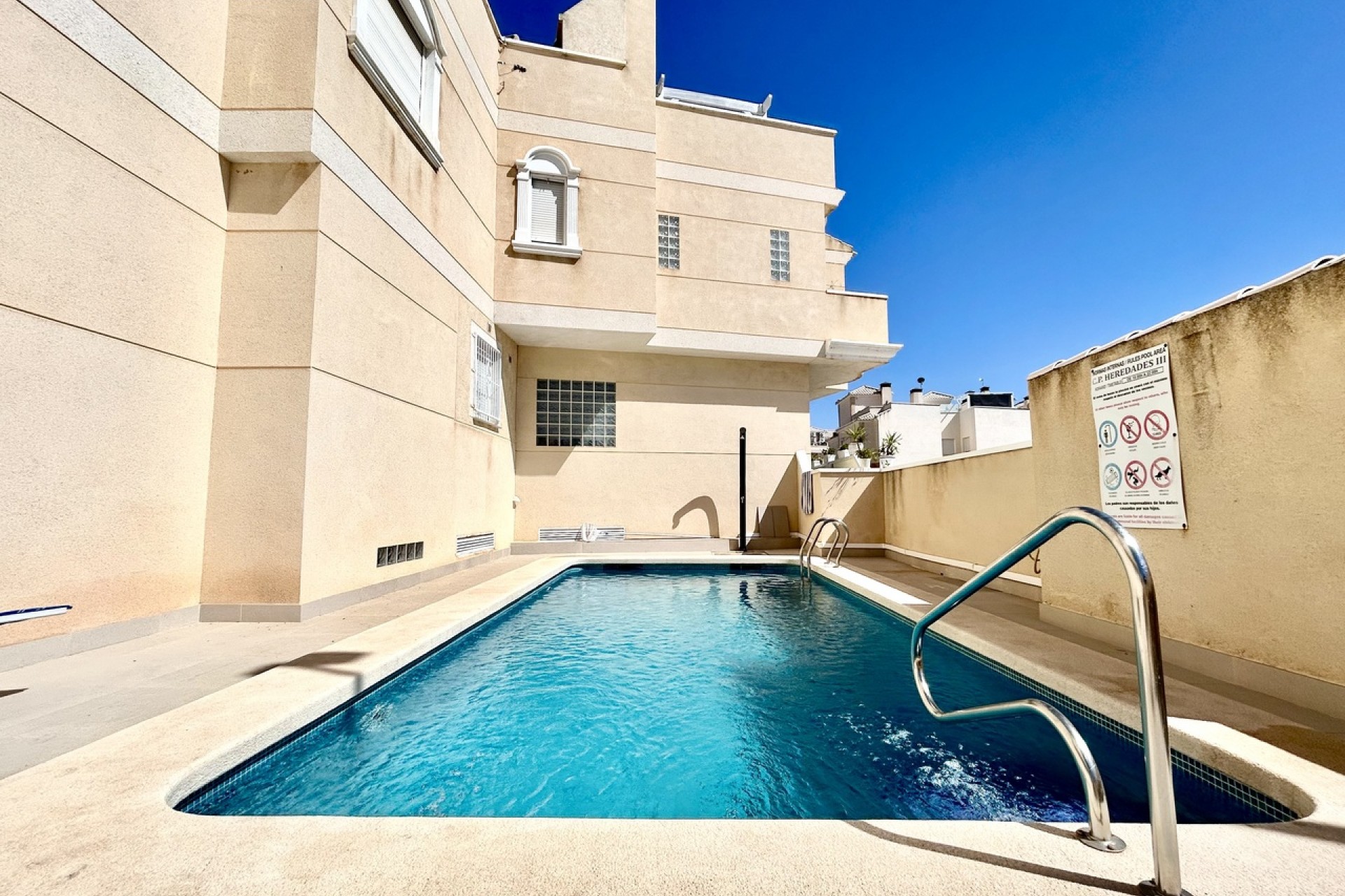 Brukt - Town House -
Formentera del Segura - Costa Blanca