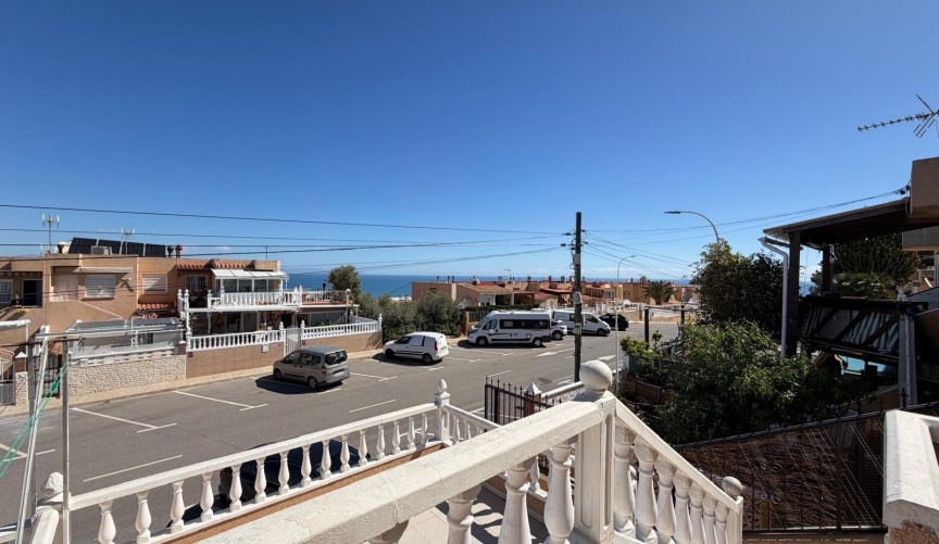 Brukt - Town House -
Gran Alacant - Monte Y Mar Alto