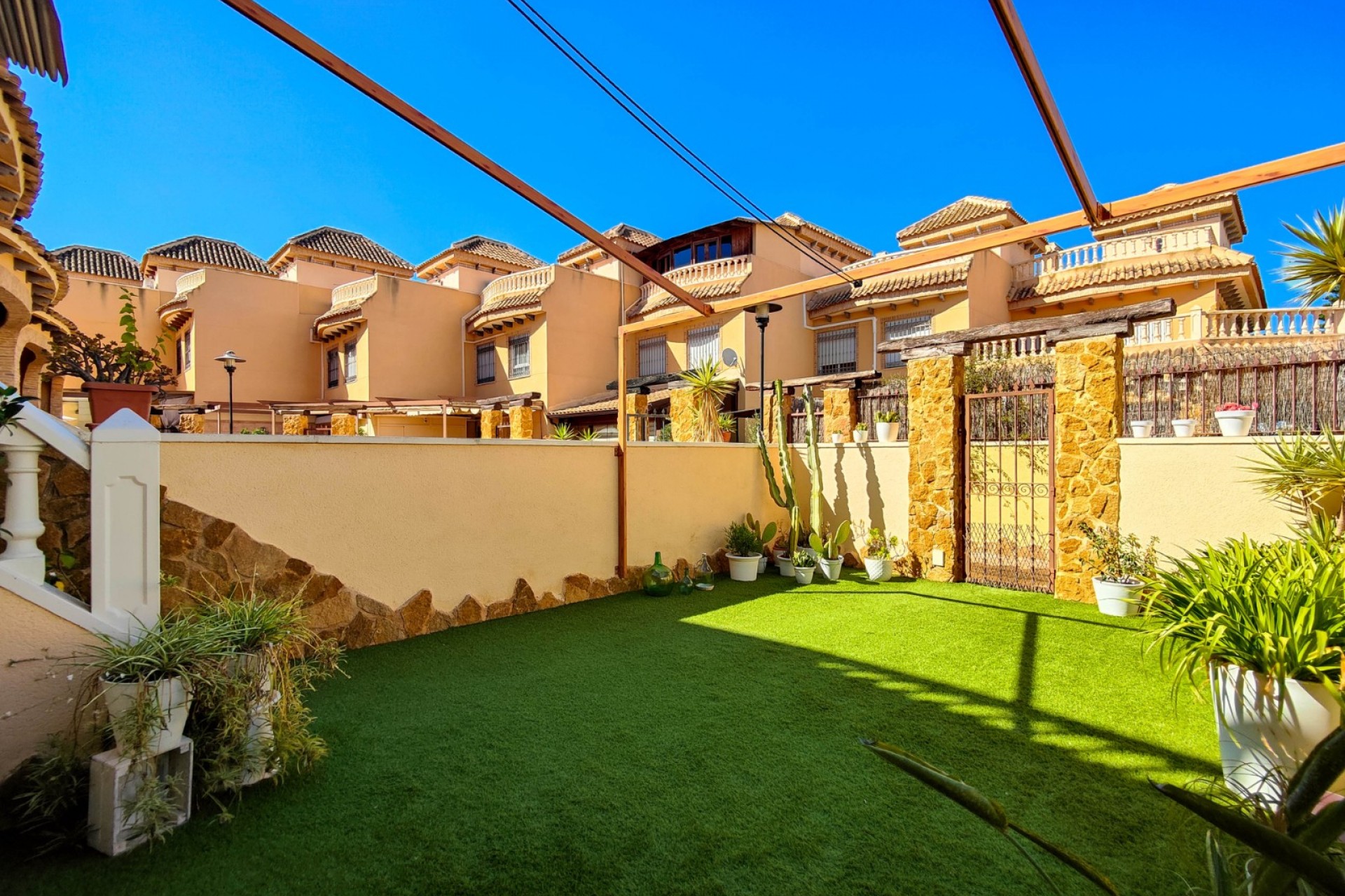 Brukt - Town House -
Guardamar del Segura - Costa Blanca