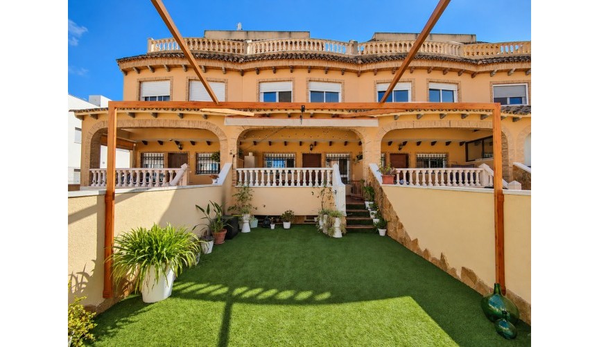 Brukt - Town House -
Guardamar del Segura - Costa Blanca