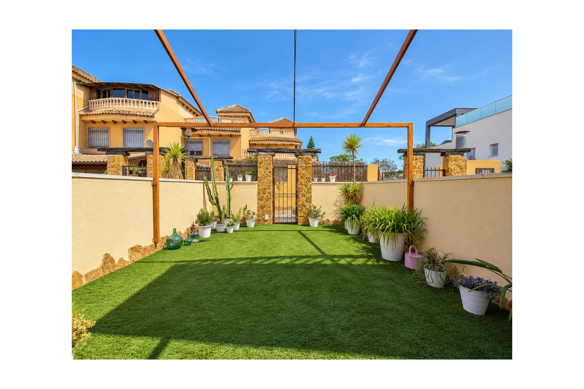 Brukt - Town House -
Guardamar del Segura - Costa Blanca