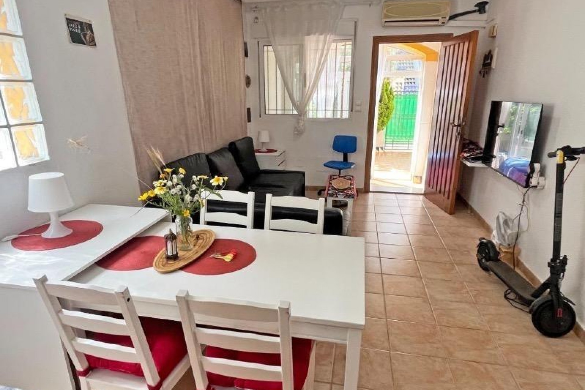 Brukt - Town House -
Guardamar del Segura - El Edén - Los Estaños