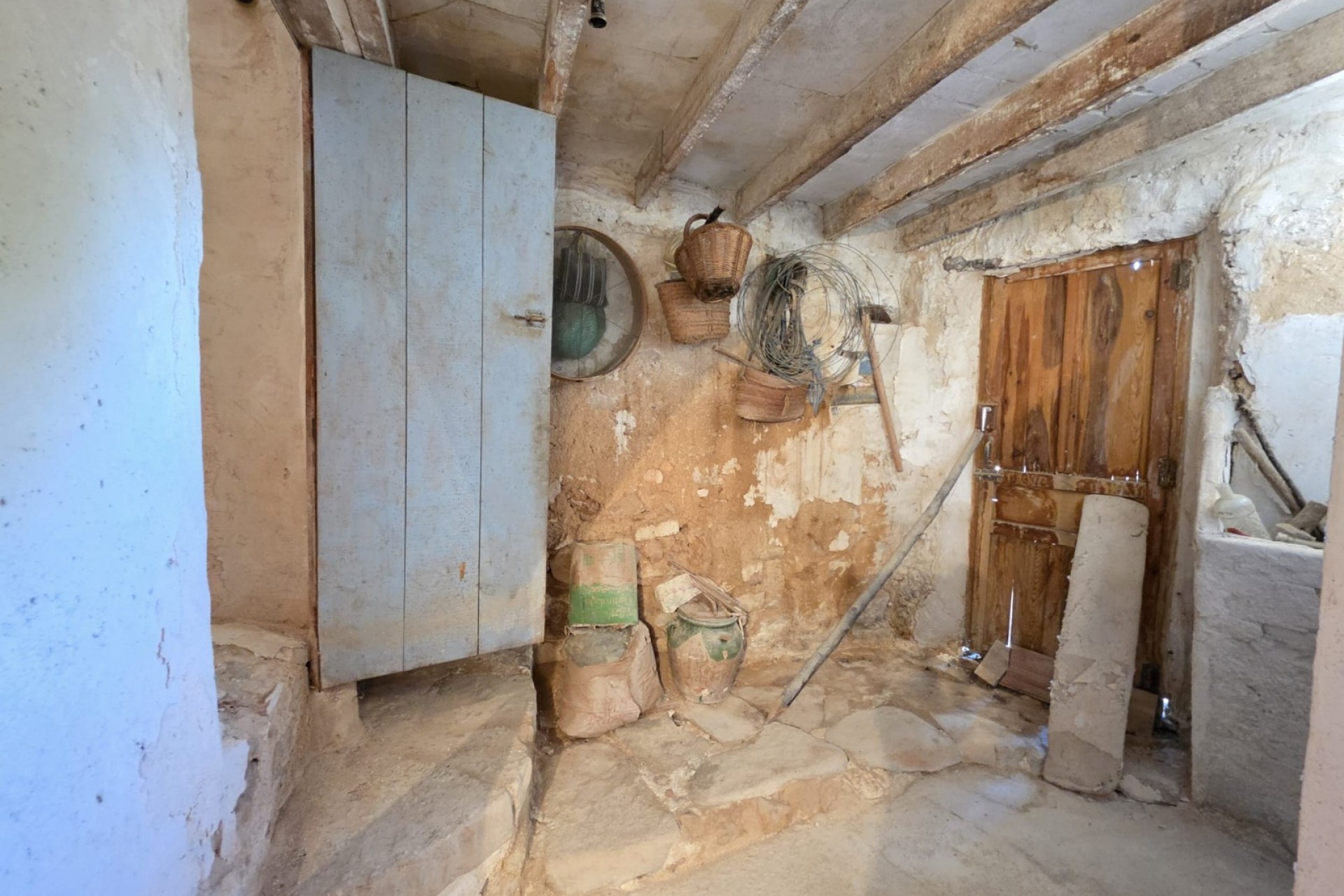 Brukt - Town House -
Hondón de las Nieves - Inland