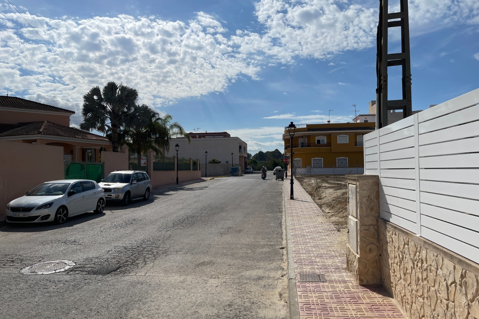 Brukt - Town House -
Jacarilla - Inland