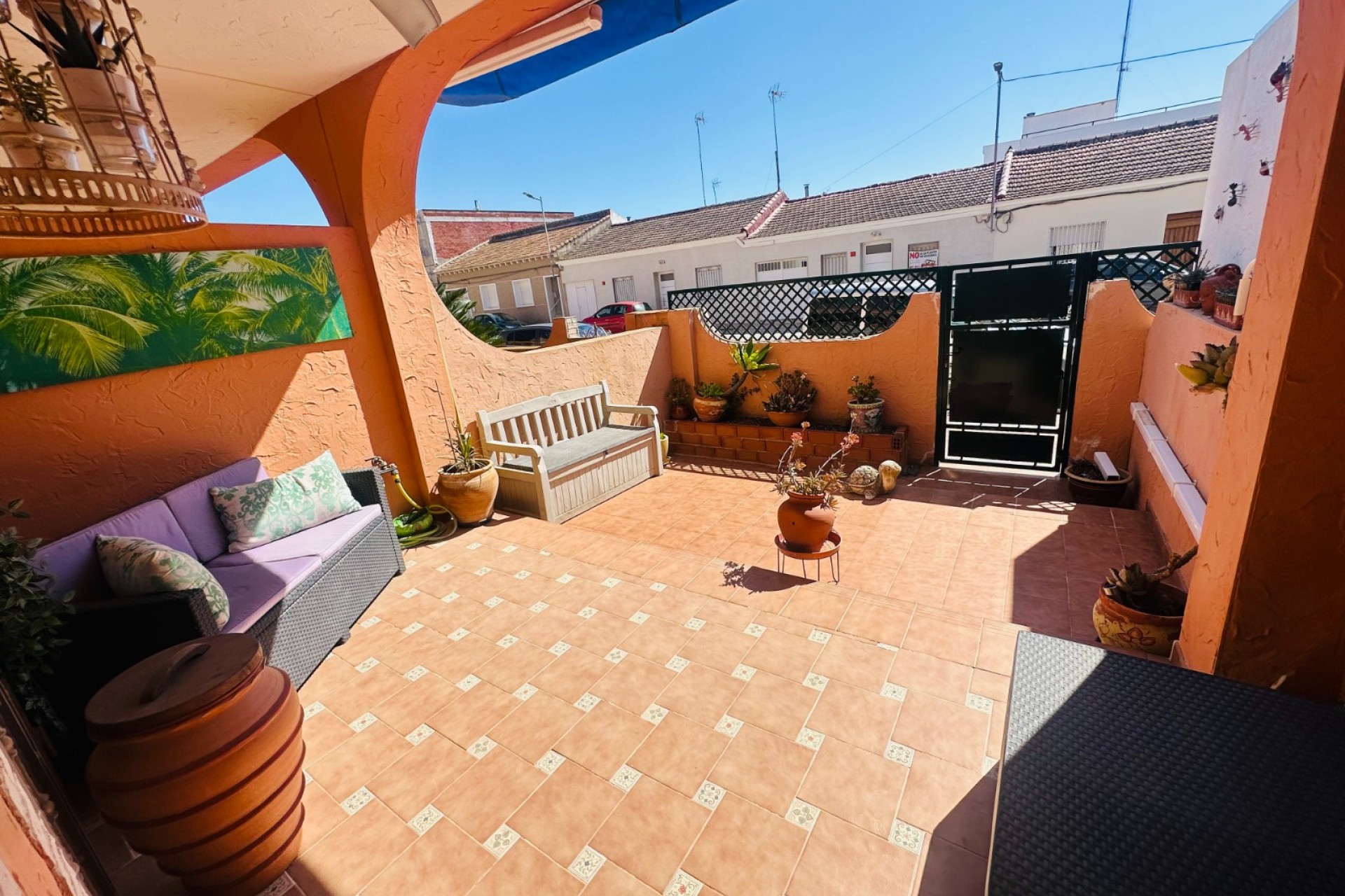 Brukt - Town House -
Jacarilla - Inland