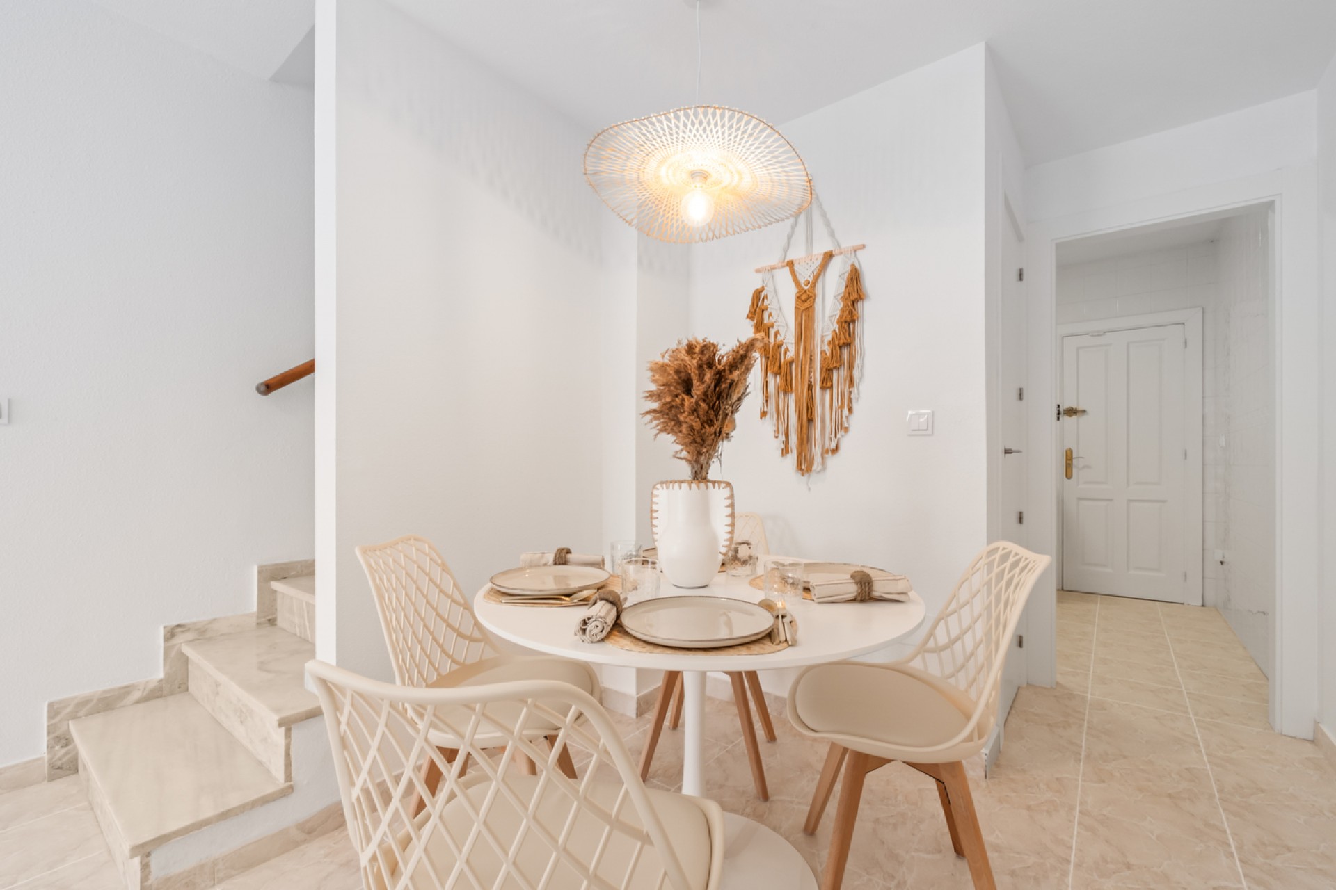 Brukt - Town House -
La Florida - Inland