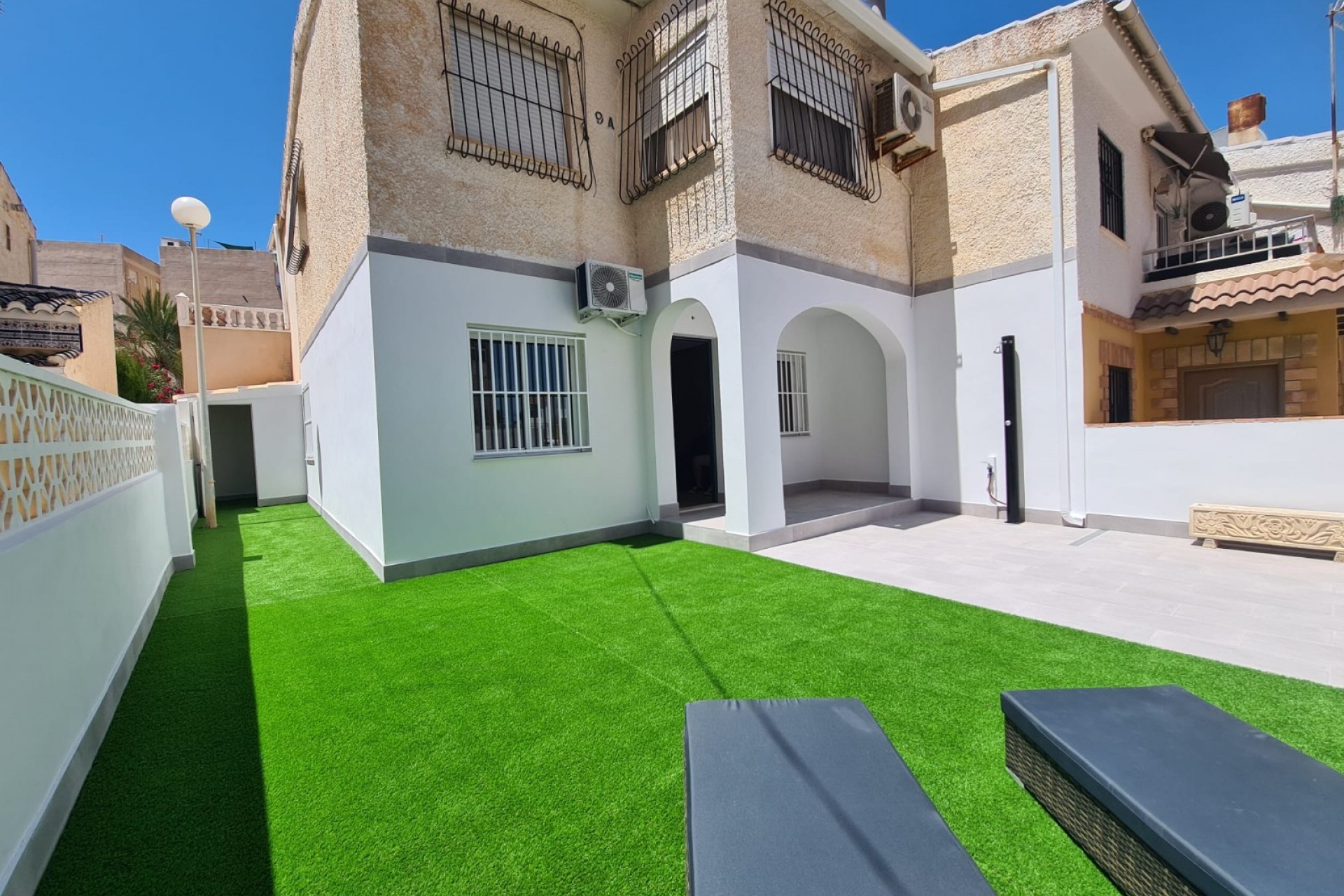 Brukt - Town House -
La Mata - Costa Blanca