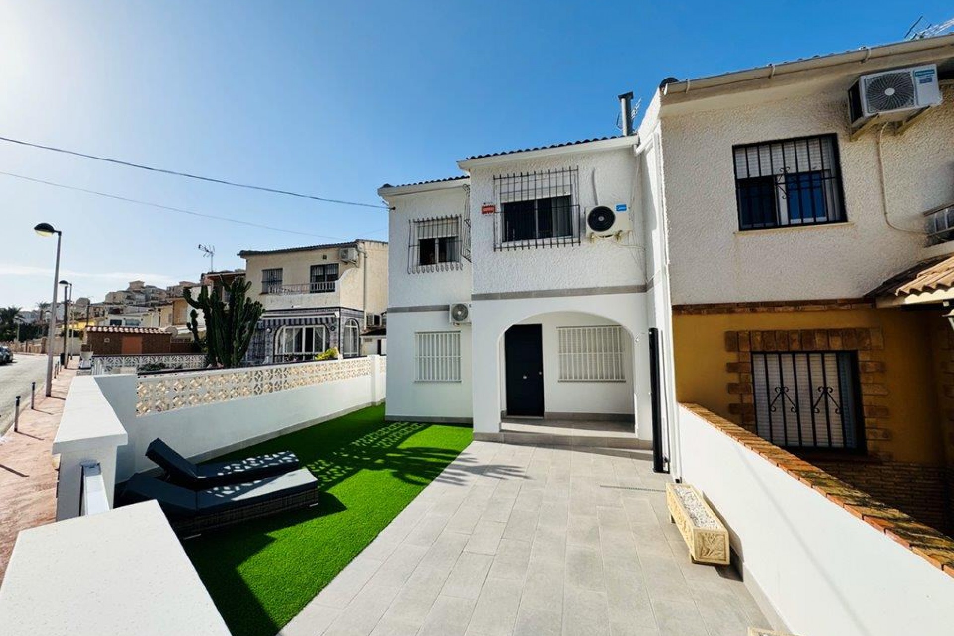 Brukt - Town House -
La Mata - Costa Blanca