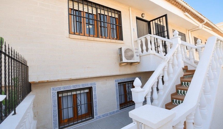 Brukt - Town House -
La Mata - Costa Blanca