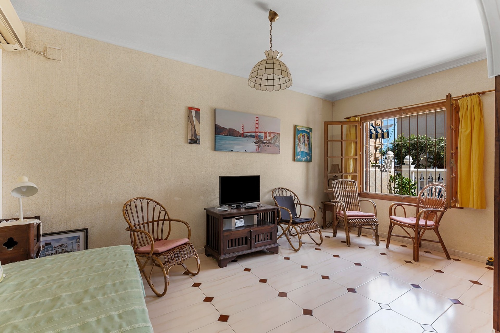 Brukt - Town House -
La Mata - Costa Blanca