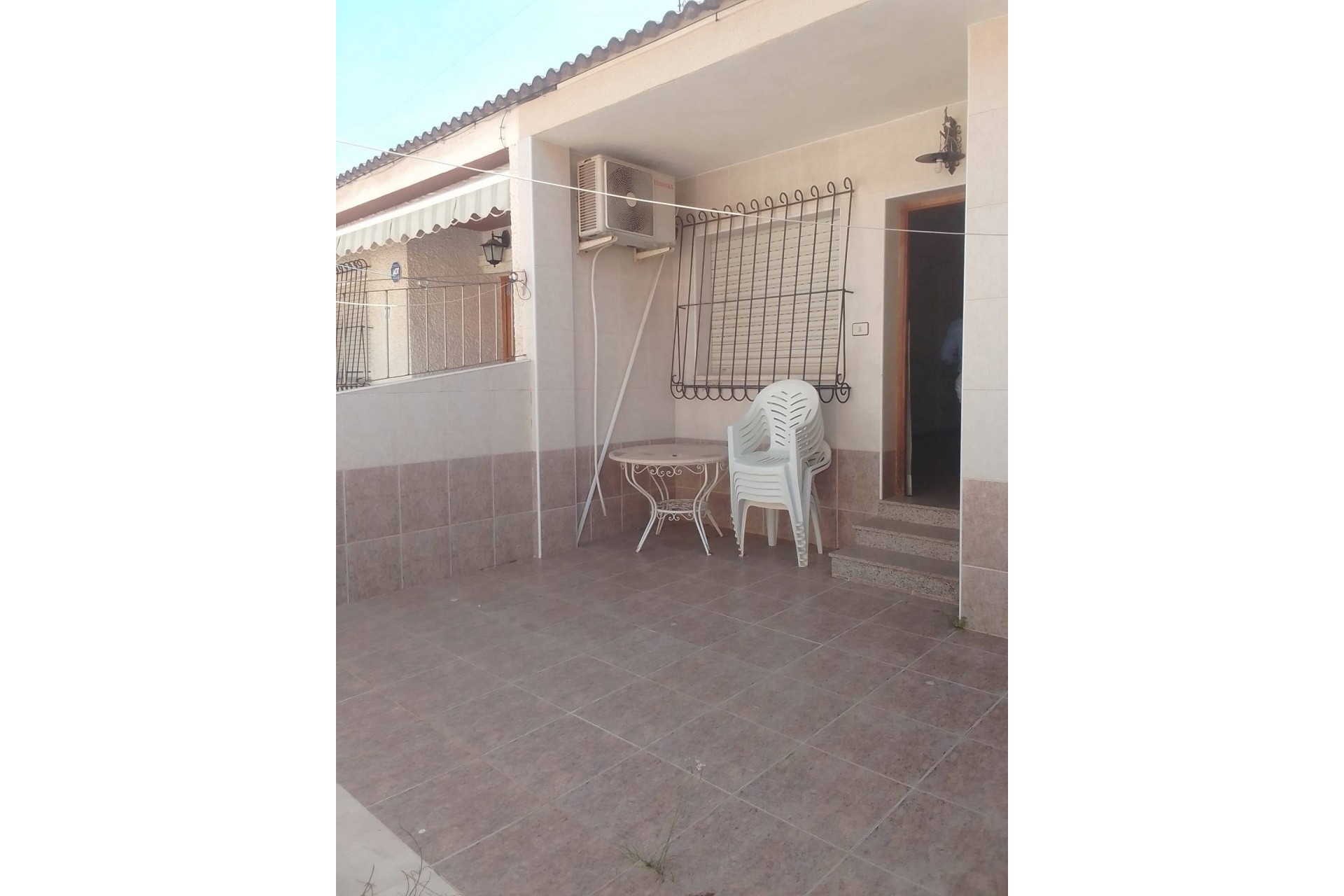Brukt - Town House -
Lo Pagan - La Puntica