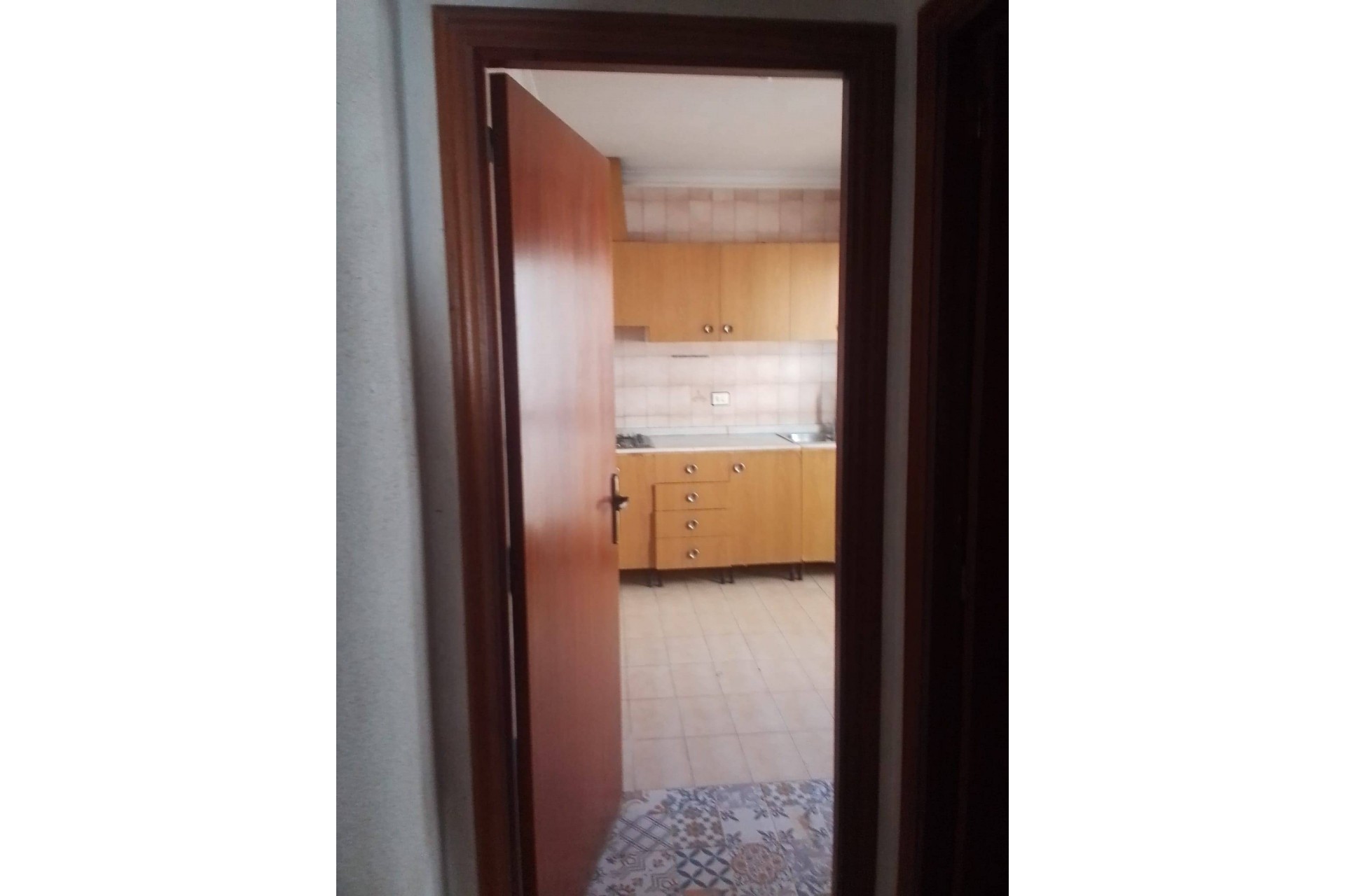 Brukt - Town House -
Lo Pagan - La Puntica