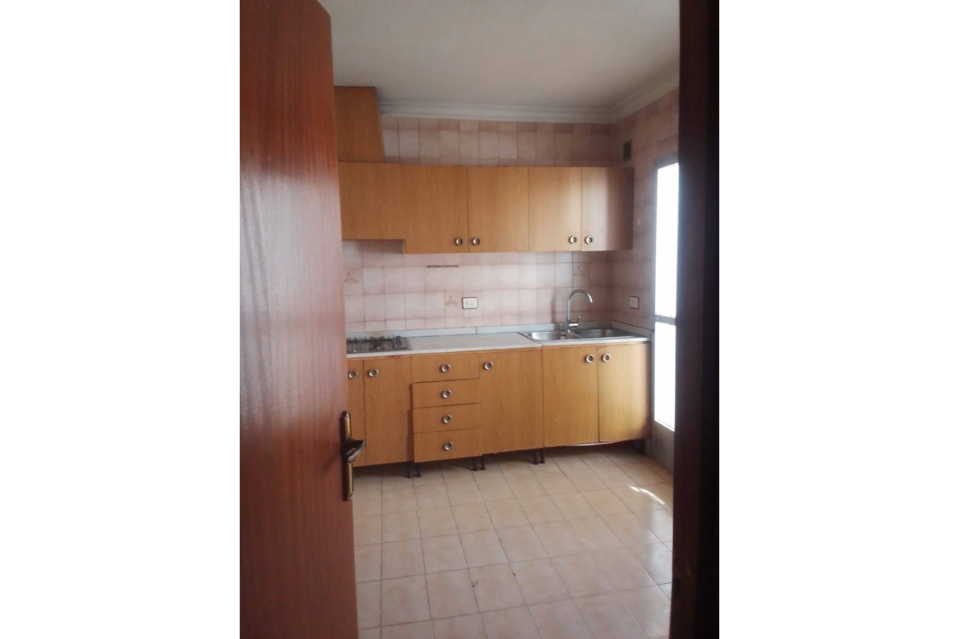 Brukt - Town House -
Lo Pagan - La Puntica