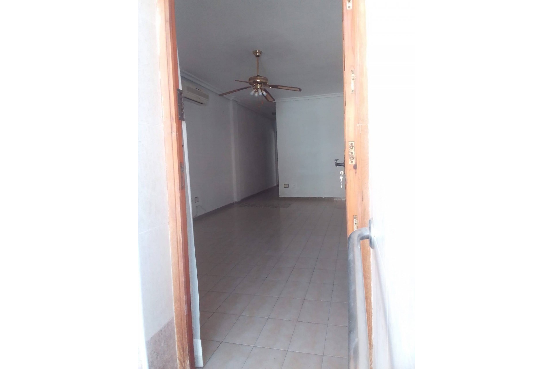 Brukt - Town House -
Lo Pagan - La Puntica