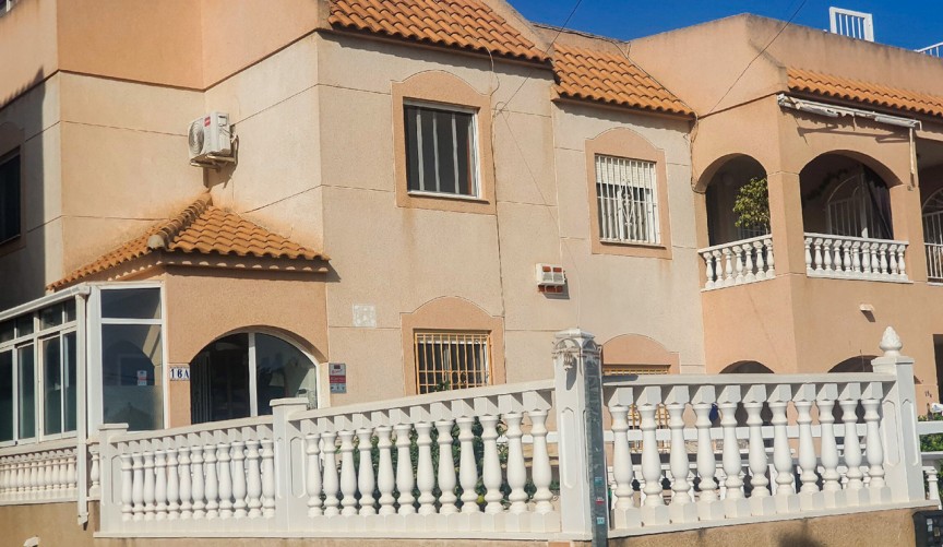 Brukt - Town House -
Los Balcones - Costa Blanca