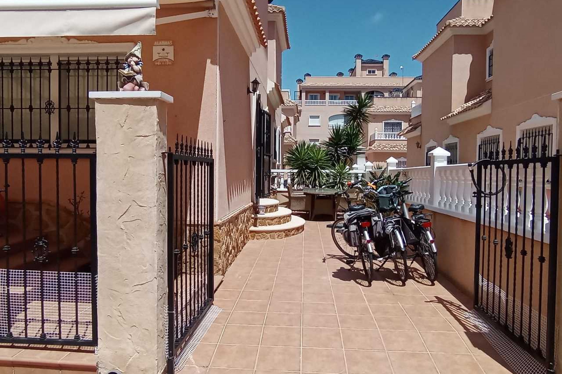 Brukt - Town House -
Los Dolses - Inland