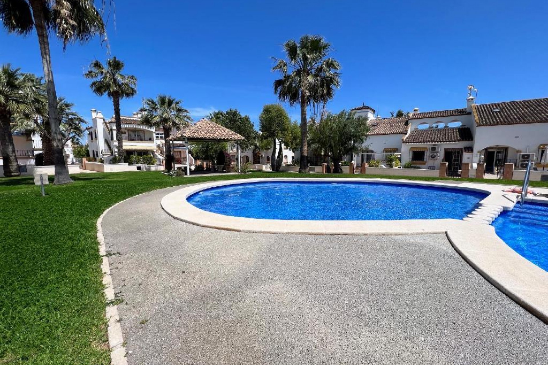 Brukt - Town House -
Los Dolses - Inland
