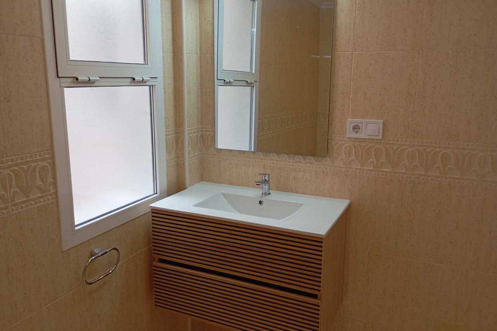 Brukt - Town House -
Mil Palmeras - Costa Blanca