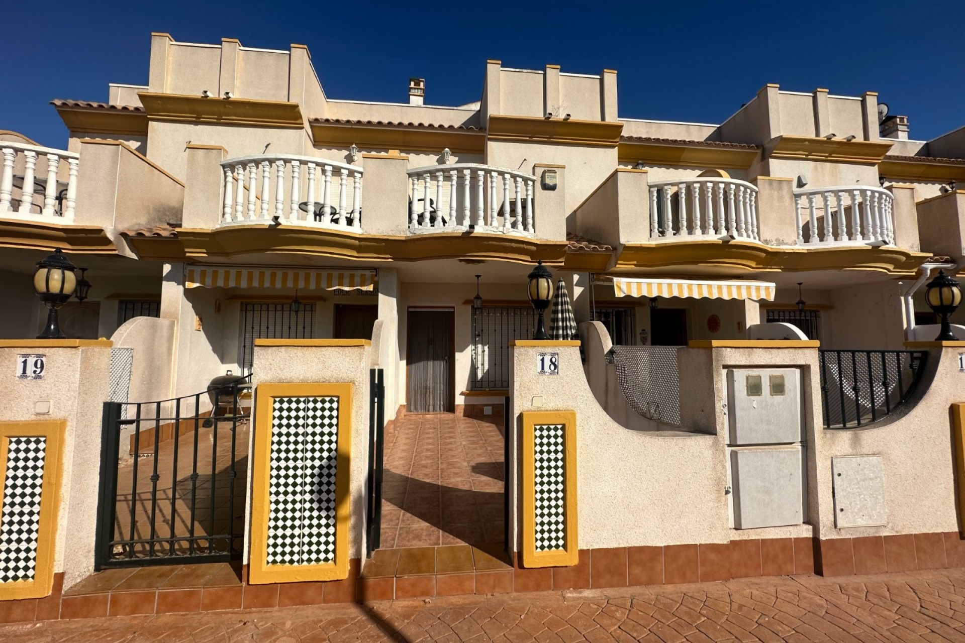 Brukt - Town House -
Orihuela Costa - Costa Blanca