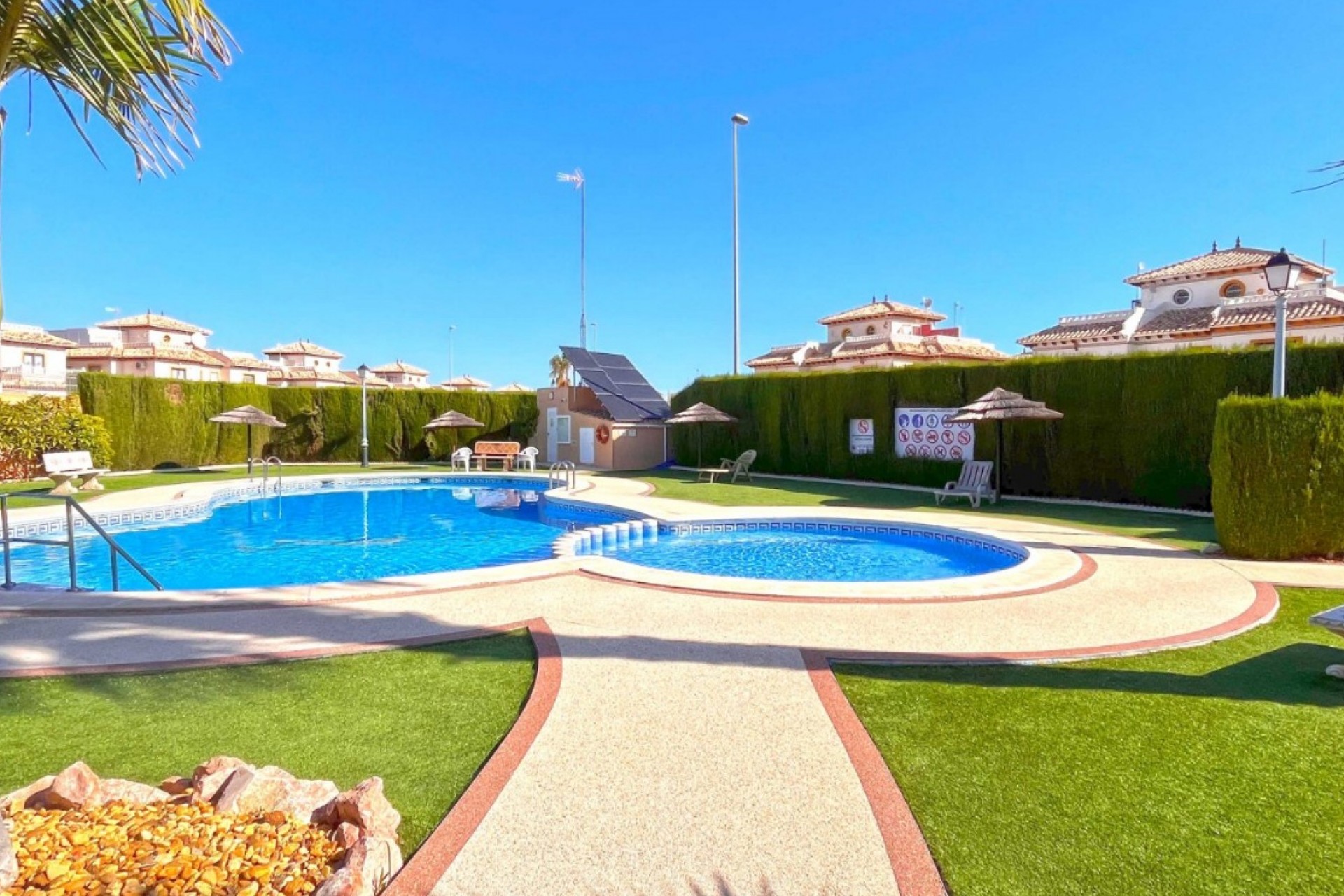 Brukt - Town House -
Orihuela Costa - Costa Blanca