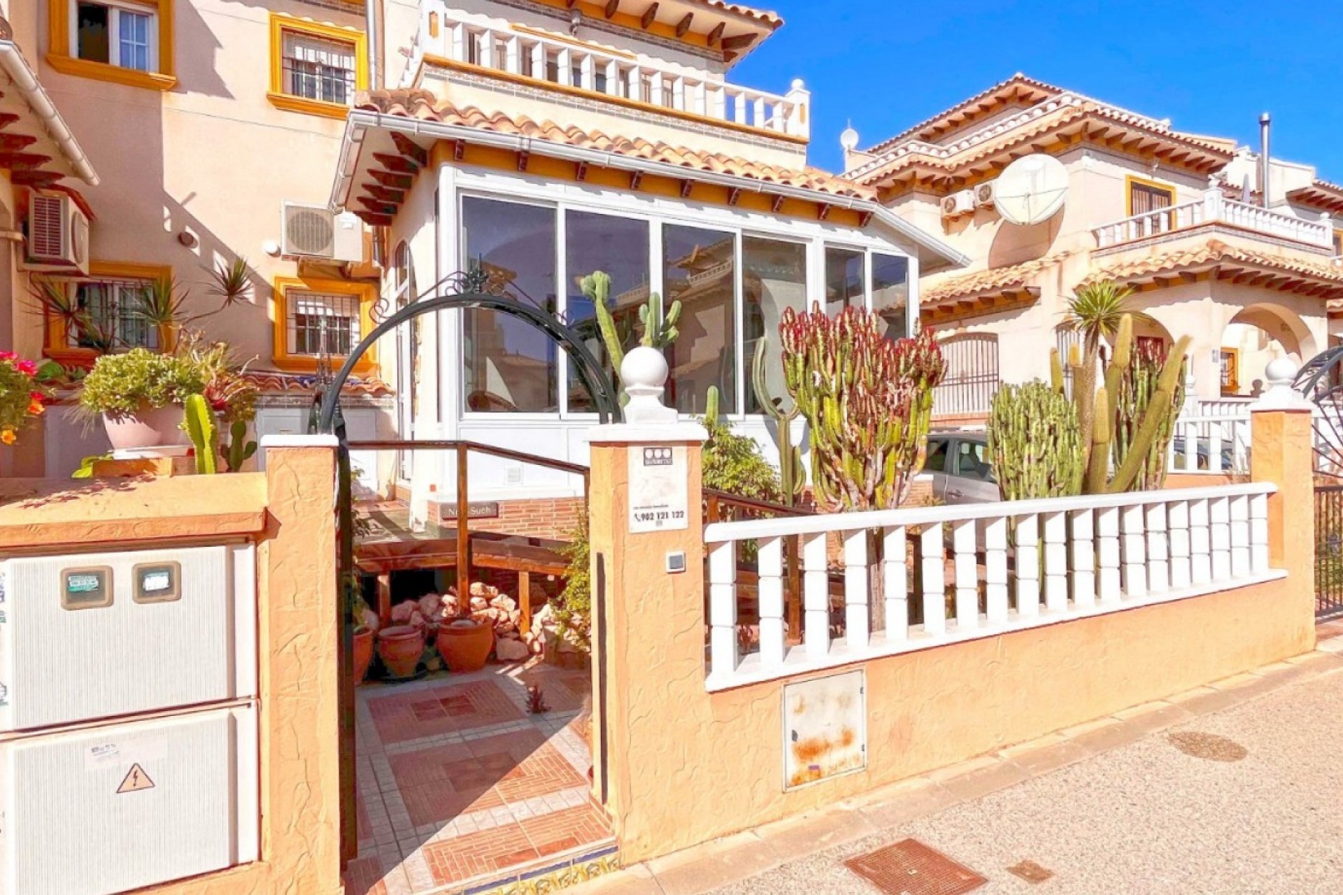 Brukt - Town House -
Orihuela Costa - Costa Blanca