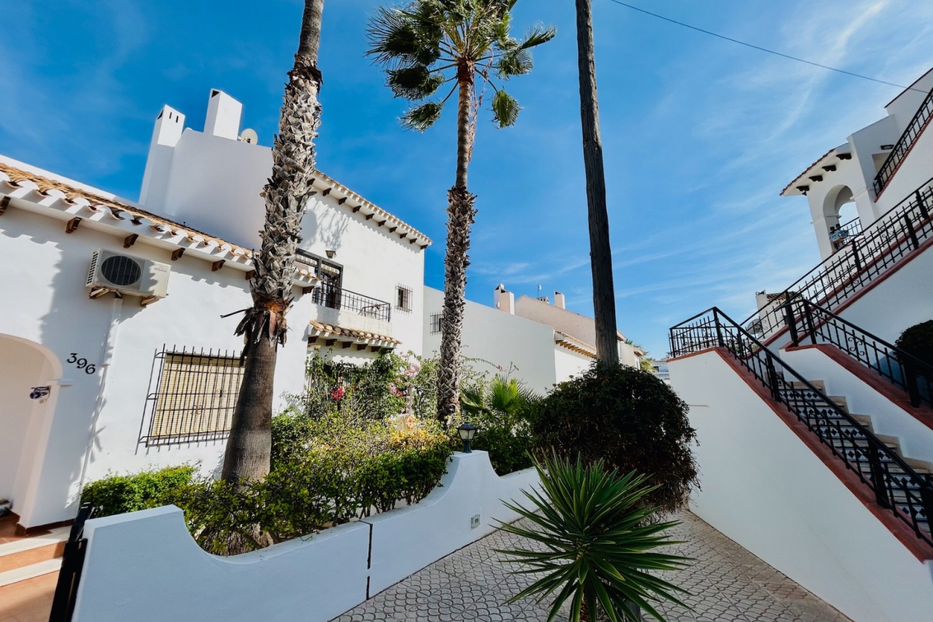 Brukt - Town House -
Orihuela Costa - Costa Blanca