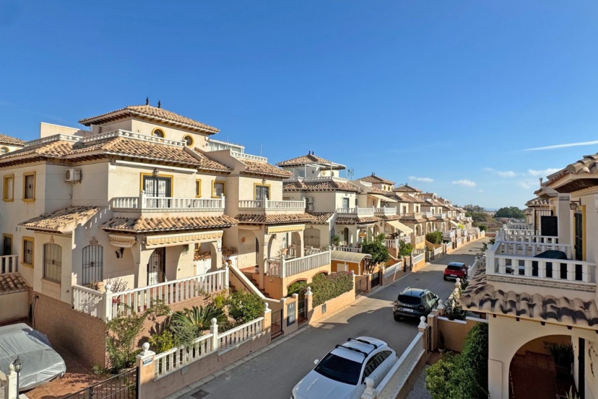 Brukt - Town House -
Orihuela Costa - Costa Blanca