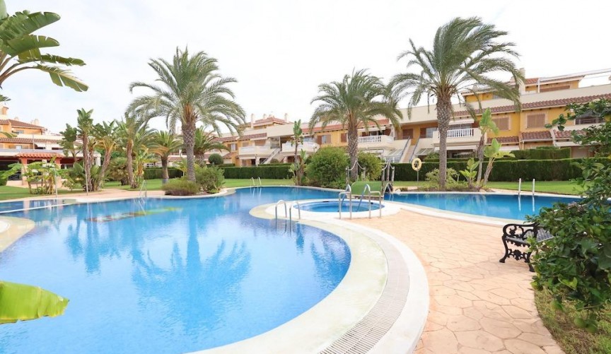 Brukt - Town House -
Orihuela Costa - Costa Blanca