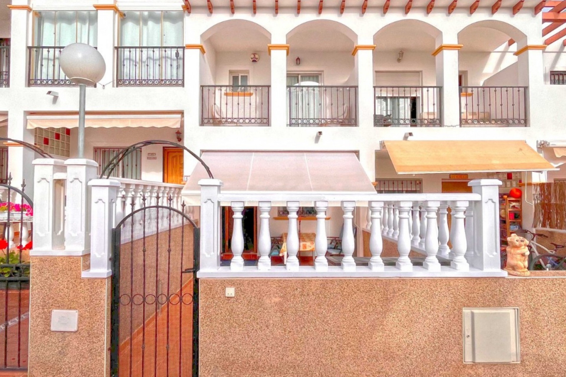 Brukt - Town House -
Orihuela Costa - Costa Blanca