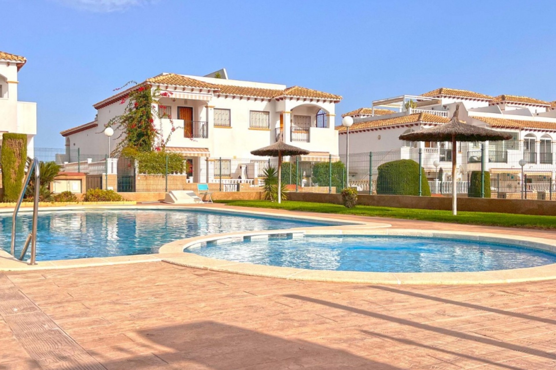 Brukt - Town House -
Orihuela Costa - Costa Blanca