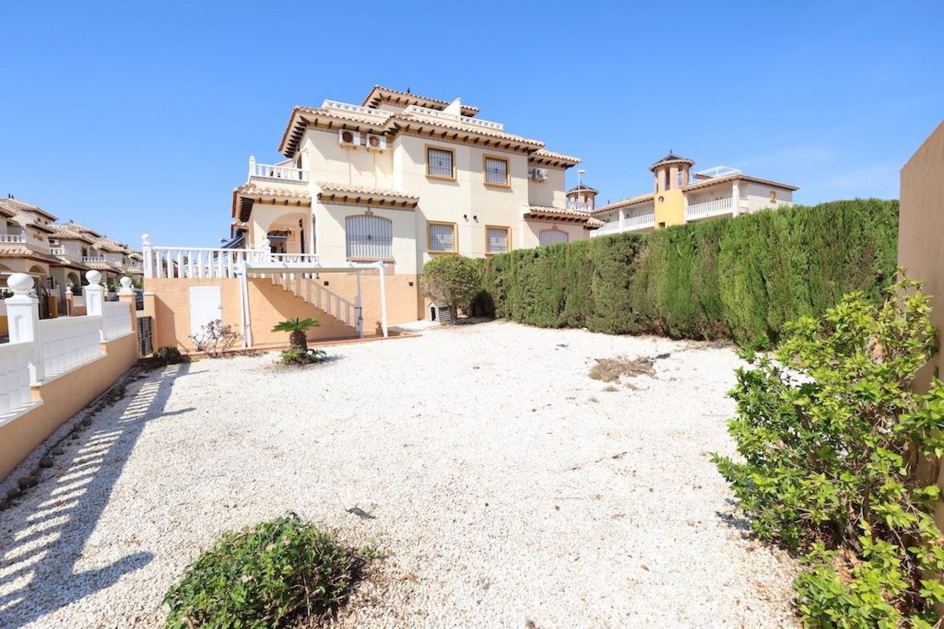 Brukt - Town House -
Orihuela Costa - Costa Blanca